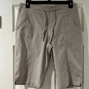 Chico’s Khaki Colored Pedal Pushers